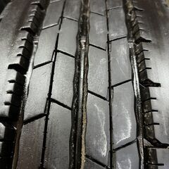 DUNLOP ENASAVE SPLT50 205/85R16 117/115N LT 16インチ ライトトラック用 夏タイヤ 4本 バリ溝 デュトロ タイタン アトラス等　(STT004)の画像