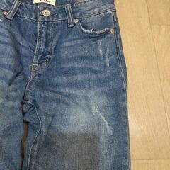 フリーズマート フリンジ ダメージジーンズ Sサイズの画像
