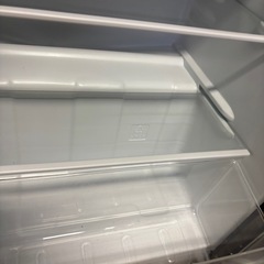 ハイセンス冷蔵庫HR-B12J1Bの画像