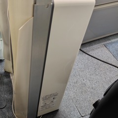 配送可能　保証付き コイズミ　窓用エアコン　EWA-1675E5の画像