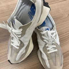 ニューバランス　New balance 327中古品の画像