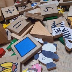 木製のおもちゃの画像