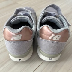 New balance スニーカー　22cmの画像