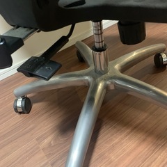 オフィスチェア グレー 中古品の画像