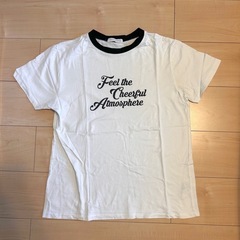 おしゃれTシャツ4枚まとめ売りの画像