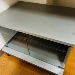 ローキャビネット収納　キャスター付　シルバーの画像