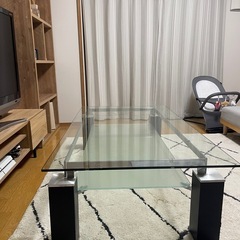 ニトリ ガラステーブルの画像