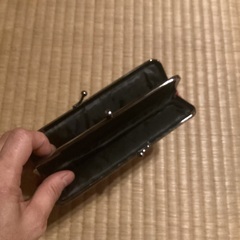 フェイクレザー　がま口財布の画像