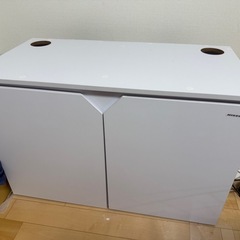 NISSO  90cm水槽台　白　現状引き渡し　電源タップ付きの画像