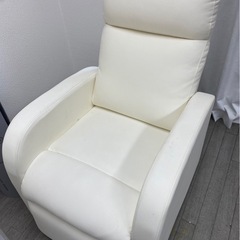 (西院) ネイルチェア リクライニングチェアの画像
