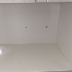 食器棚もらって下さい！オーブンレンジ対応白色キャビネットの画像