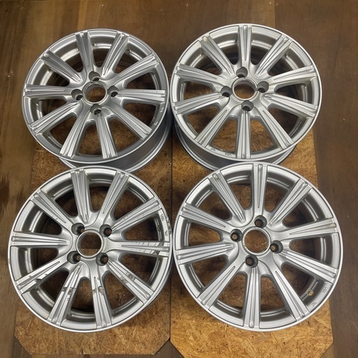 15インチ　5.5J インセット42 4穴　100ピッチ