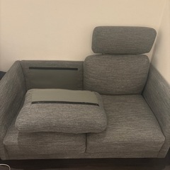 【先約済】NITORI2人掛けソファ（ヘッドレスト付）の画像