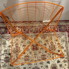 IKEA イケア　オレンジチェア　の画像