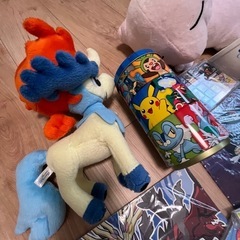 ポケモン キャラクターグッズ セット　コレクション　30点以上… ぬいぐるみ ポケットモンスター　塗り絵　シールなど… まとめ売りの画像