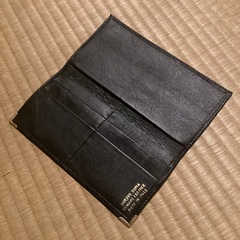 皮財布　黒　イタリア製の画像