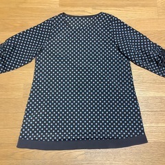 Bon Sens ボンサンス　チュニック　ドット　水玉　袖クシュクシュの画像