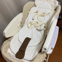 【アップリカ】ハイローチェアの画像