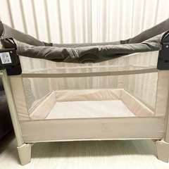 アップリカ ココネル ベビーベッド 布団一式の画像
