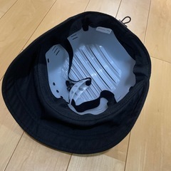 『新品未使用』自転車用　ヘルメット　婦人用の画像
