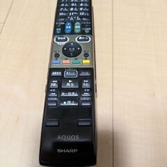 液晶テレビ　32インチ　シャープ2010年製の画像