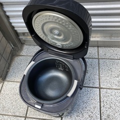 綺麗シャープ炊飯器の画像