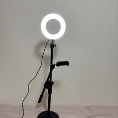 スマホスタンド&ライトの画像