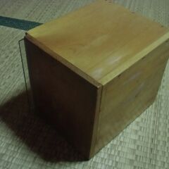 木箱 ＋ ガラス板 ケース 置き物などの飾り用？  お譲りします。＊石川県＊美川より＊期間限定の画像