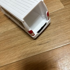 ハイエースラジコンの画像