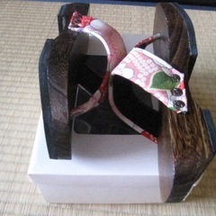 新品　厳選　高級桐下駄　下駄レディス　単品　鼻緒広幅で楽の画像
