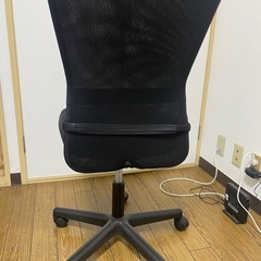 回転イス　キャスター付きの画像