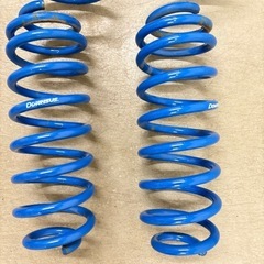 ダウンサス　カローラスポーツ　NRE214の画像