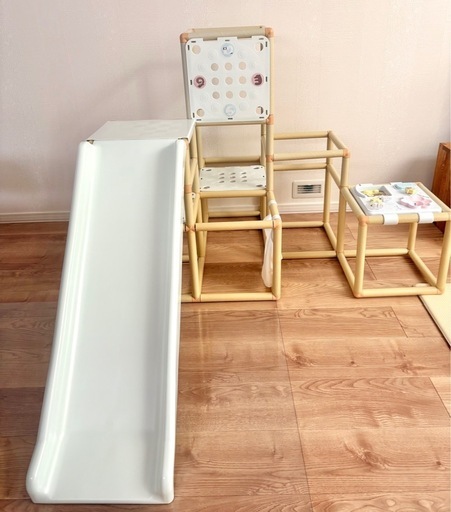 【最終値下げ】 ベビージム　知育アスレチック　パステルカラー