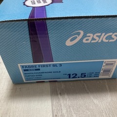 【美品】アシックス　スニーカー　12.5の画像