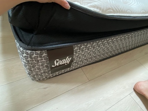 Sealy シーリーマットレス