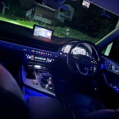 アウディQ7の画像