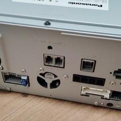 パナソニックカーナビ　ストラーダ CN-RE04D CD/DVD/SD/フルセグ/Bluetooth 地図データー2017年の画像