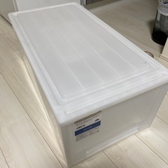 衣装ケースの画像