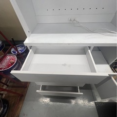 食器棚　白の画像