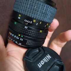 優良品　Nikon Zoom-NIKKOR 35-70mm F3.5-4.8 の画像