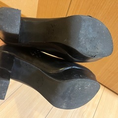 newlyme ショートブーツの画像