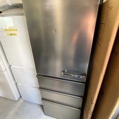 お薦め品‼️自動製氷有‼️AQUA4ドア冷凍冷蔵庫355L2018年 の画像