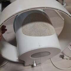 壁掛け扇風機の画像
