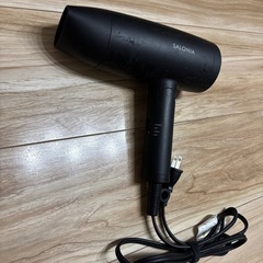 サロニア 中古品の画像