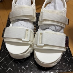 【未使用】サンダル　Sサイズ（22，22.5cm相当）の画像