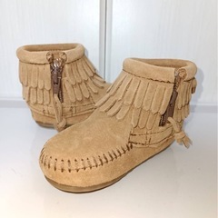  7/26最終値下げ  未使用 ミネトンカ MINNETONKA モカシンブーツ 11.5cmの画像