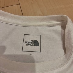 THE NORTH FACE Ｔシャツ 白✖️黒　Lサイズの画像