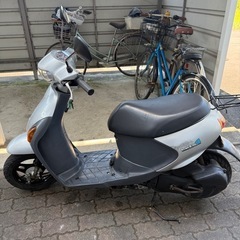 SUZUKI レッツ4 シルバーの画像