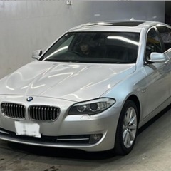 BMW 528i