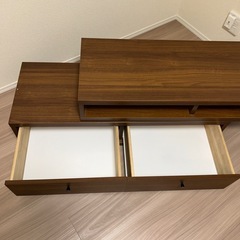 テレビ台の画像